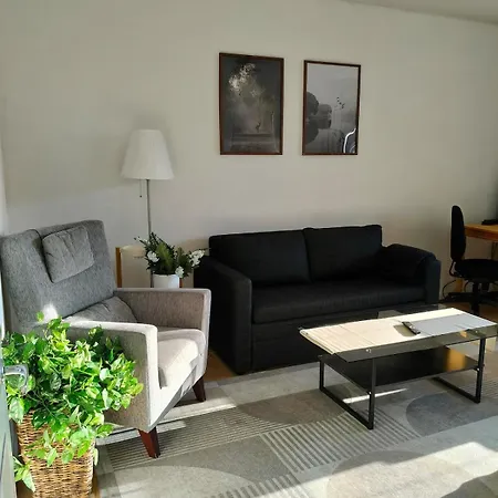 Centrally-located Next To Shopping Center & Metro Espoo