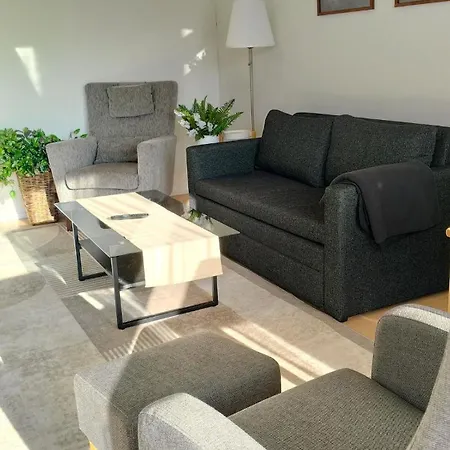 Centrally-located Next To Shopping Center & Metro *