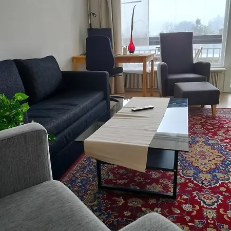 Centrally-located Next To Shopping Center & Metro Espoo