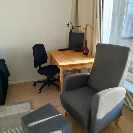 Centrally-located Next To Shopping Center & Metro Espoo