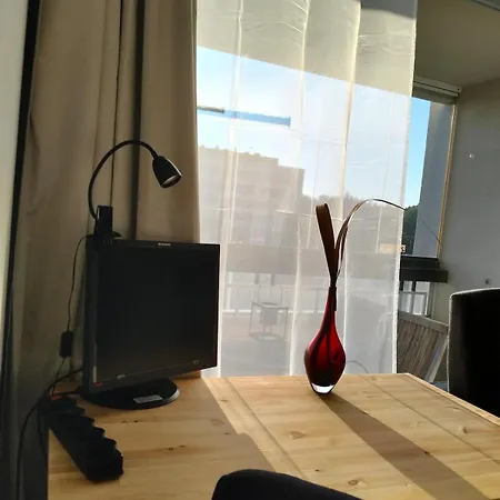 Centrally-located Next To Shopping Center & Metro Espoo